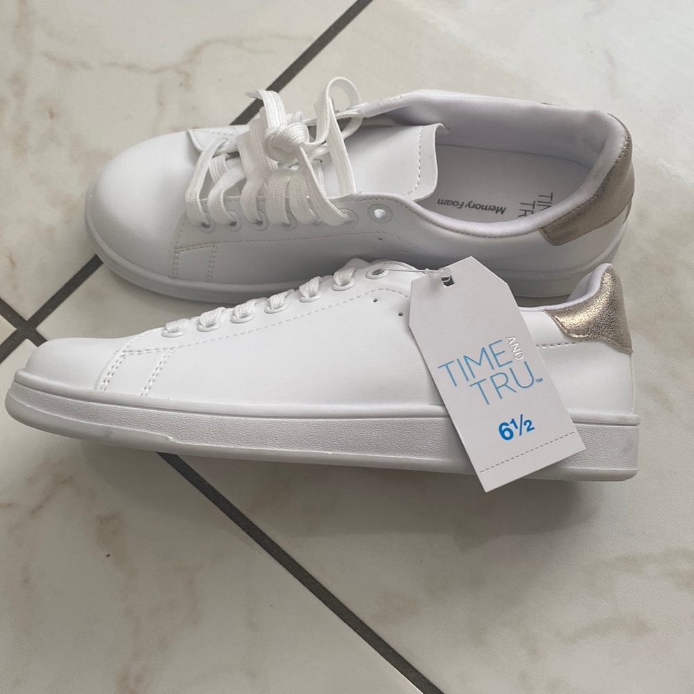 COPY - Women’s white Memory Foam sneaker